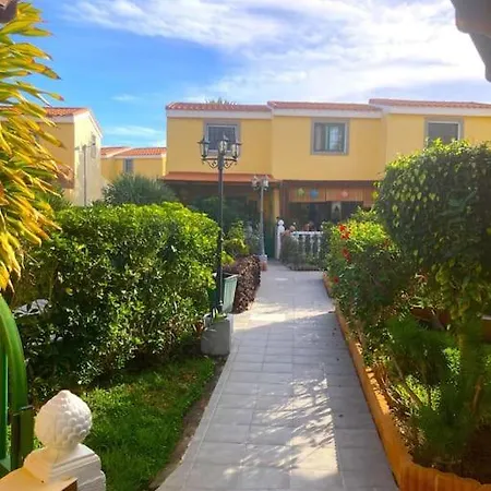 Holiday home Parrales 17 *